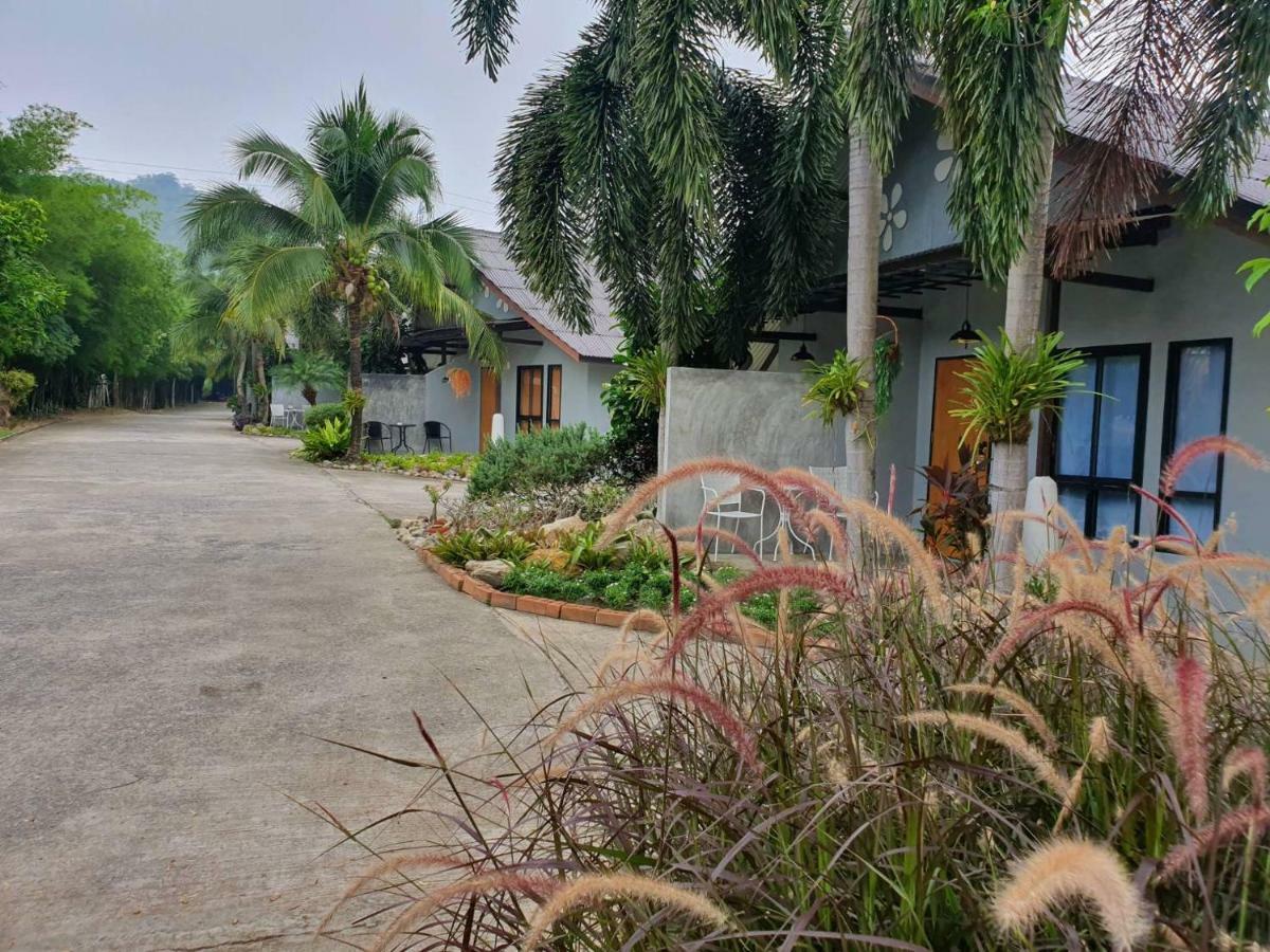 Phumaihom Resort Hat Yai Εξωτερικό φωτογραφία