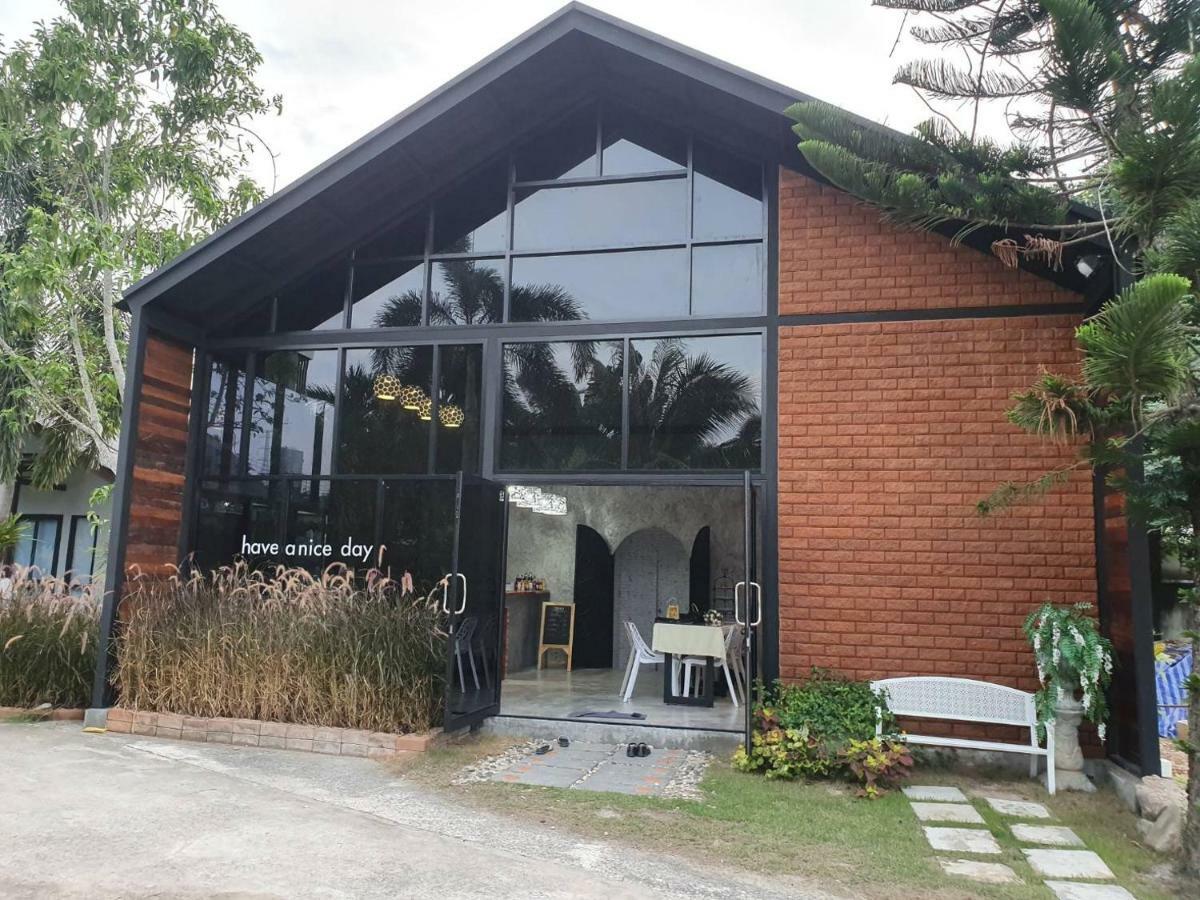 Phumaihom Resort Hat Yai Εξωτερικό φωτογραφία